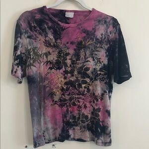 Vintage Abstract Floral Y2k tee Tie Dye Gothic Grunge Futuristic Asian Text Pink